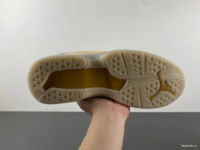 One Kick 832821-030 Retro 8 Jordan Champagne 0730